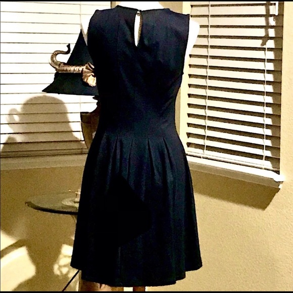 Little black dress with pearl and crystal trim - Picture 2 of 6